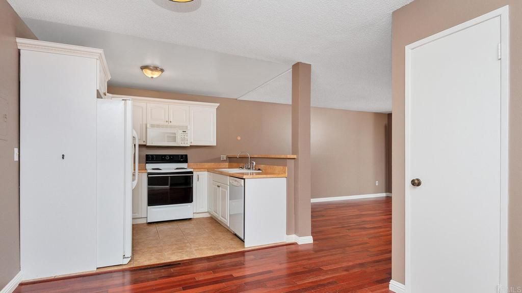 listing image 130721195157770645379