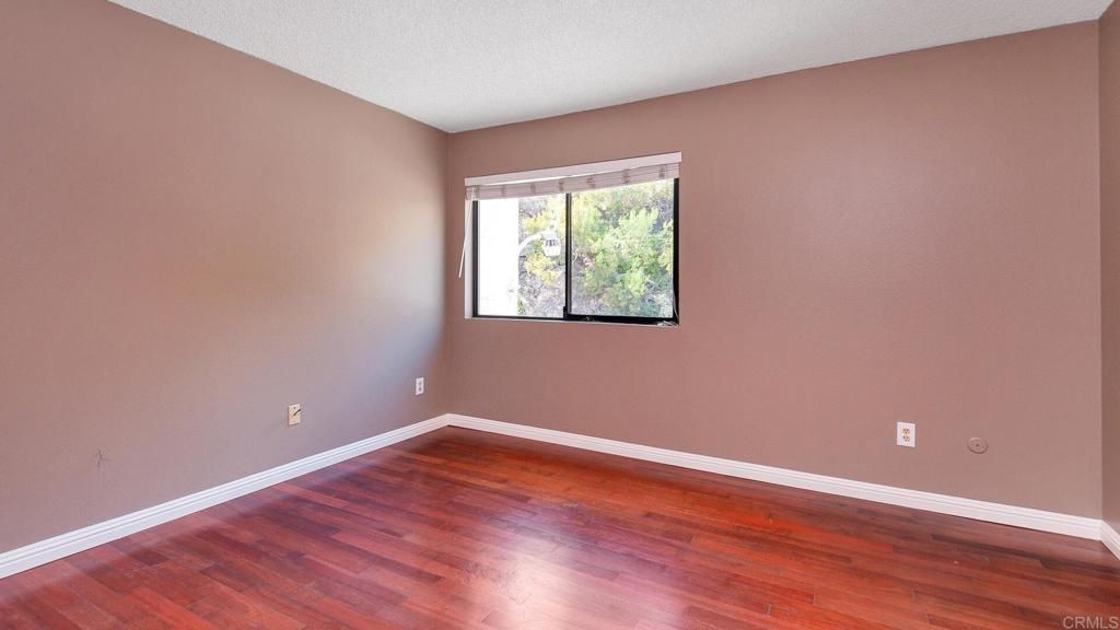 listing image 130725869414527250768