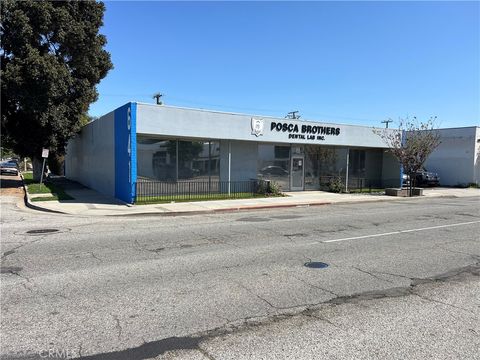 641 W Willow Street Long Beach CA 90806