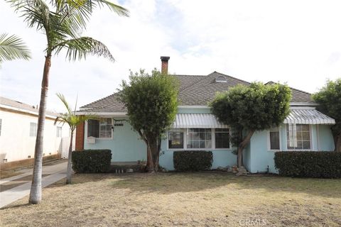 A home in South Gate