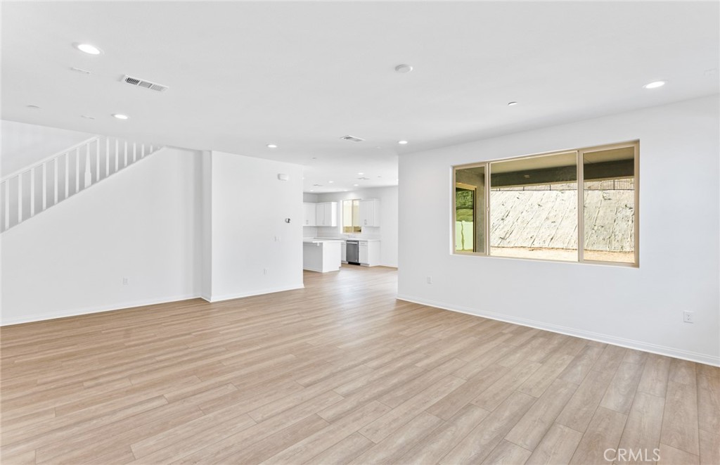 4074 Madonna Circle