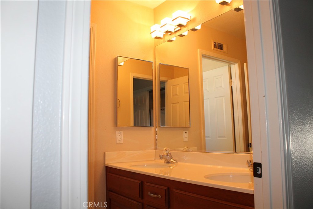 California Crest (CACR) - Residential Lease