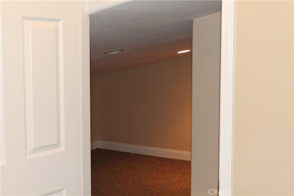 California Crest (CACR) - Residential Lease