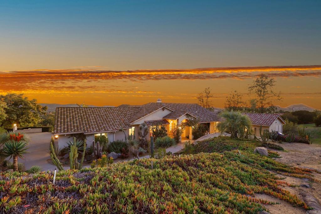 15696 Villa Sierra Lane
