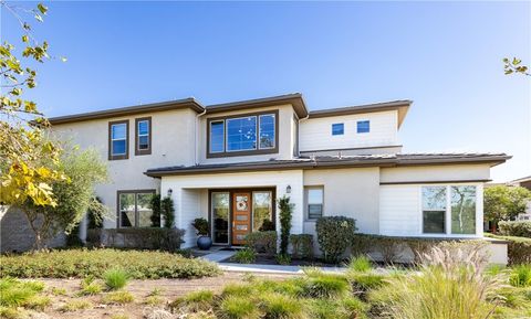 93 Turnstone Irvine CA 92618