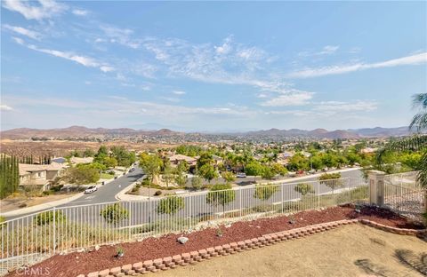 A home in Lake Elsinore