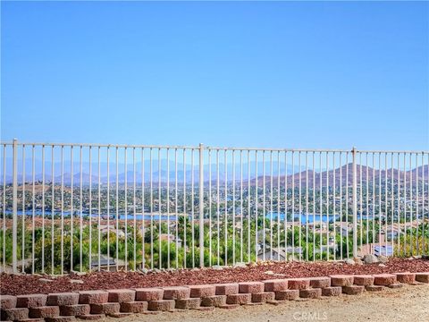 A home in Lake Elsinore