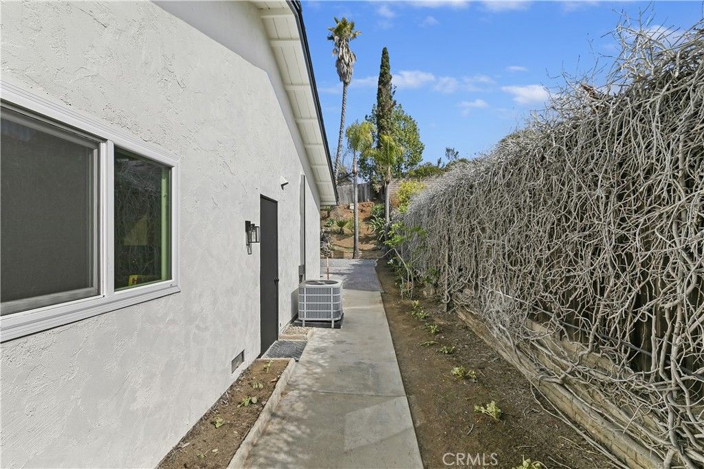 listing image 42