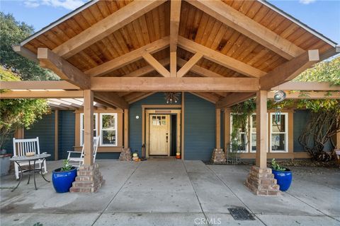 A home in Lake Elsinore