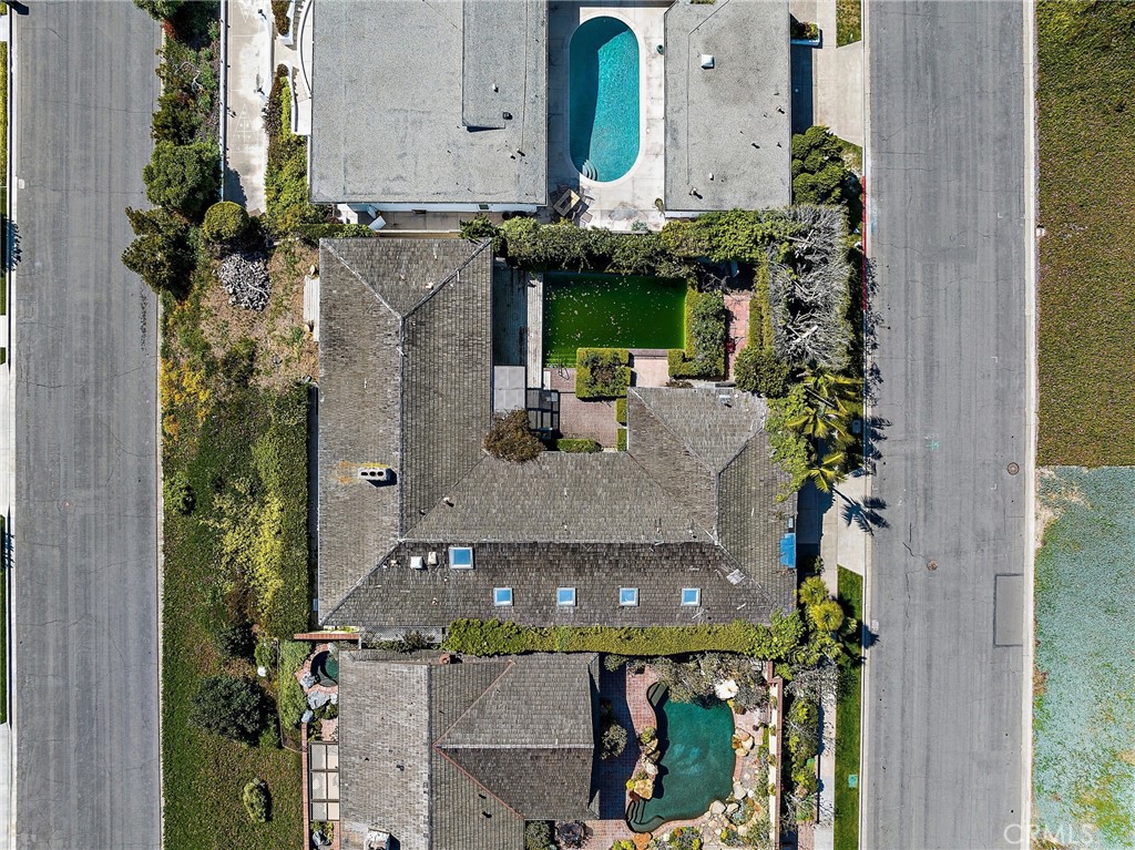 Irvine Terrace (IRVT) - Residential