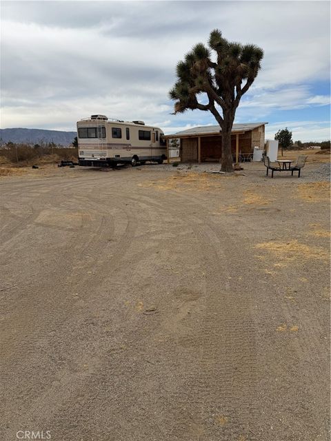 Photo of 3185 Olivera Road, Phelan, CA 92371 (MLS # HD25006236)