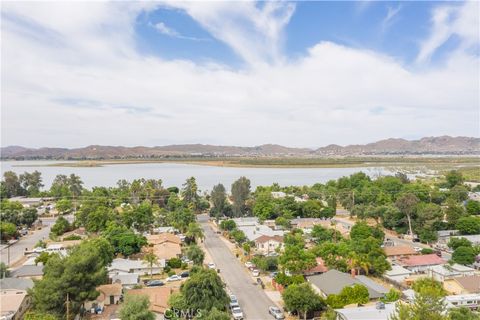 A home in Lake Elsinore