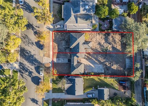 1322 N Lincoln Street N Burbank CA 91506