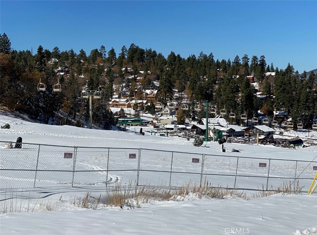 1483 Lassen Drive