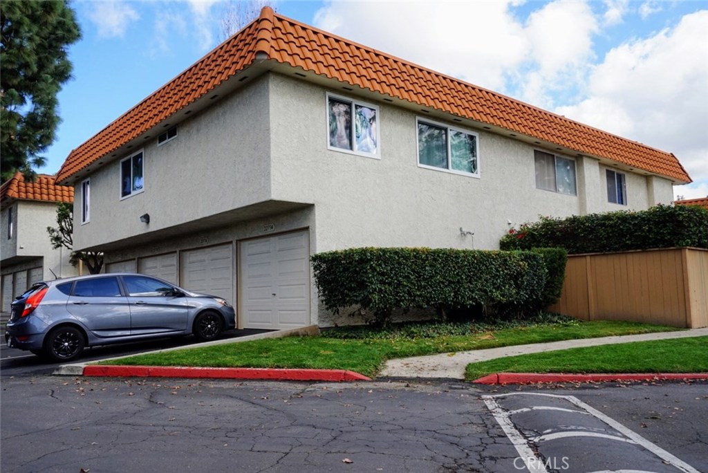 Here is a great opportunity to live in the Rancho Viejo Condos in Lake Forest South. This two level, 2 bedroom, 1.5 bath unit is 1,020sqft and offers a great open floorplan with a Kitchen that opens to the Dining Area, a spacious Living Room and a relaxing patio area. This beautiful unit is located in a quiet location within the complex away from busy streets. With direct access to the attached 1 car garage, an additional 1 car reserved parking space, and access to the community Pool, Spa and Sports Court this is a home not to be missed!