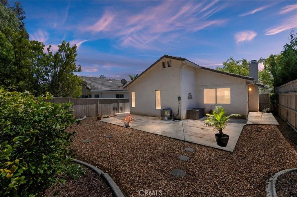 listing image 130728530928313138656