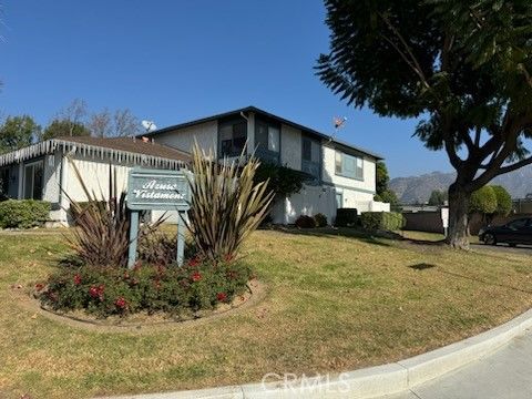 A home in Azusa