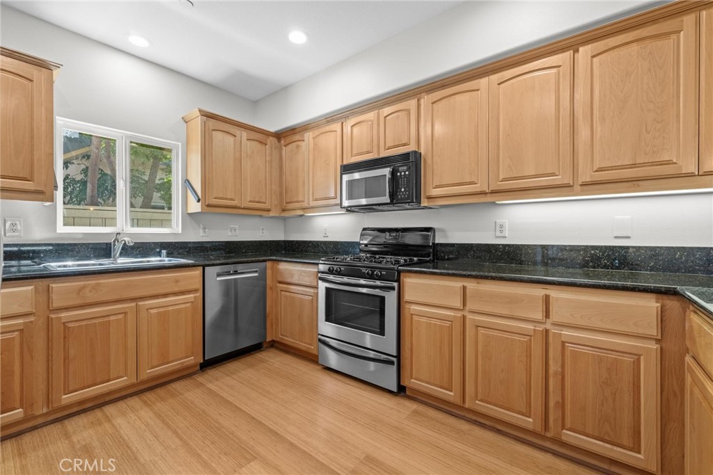 328 E Imperial Avenue 1