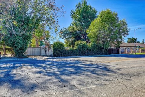 16326 Nordhoff Street North Hills CA 91343