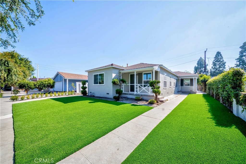 3433 Sherbourne Drive