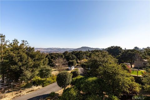 A home in Atascadero