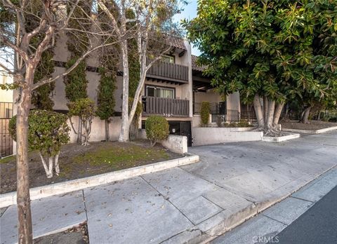 A home in Inglewood