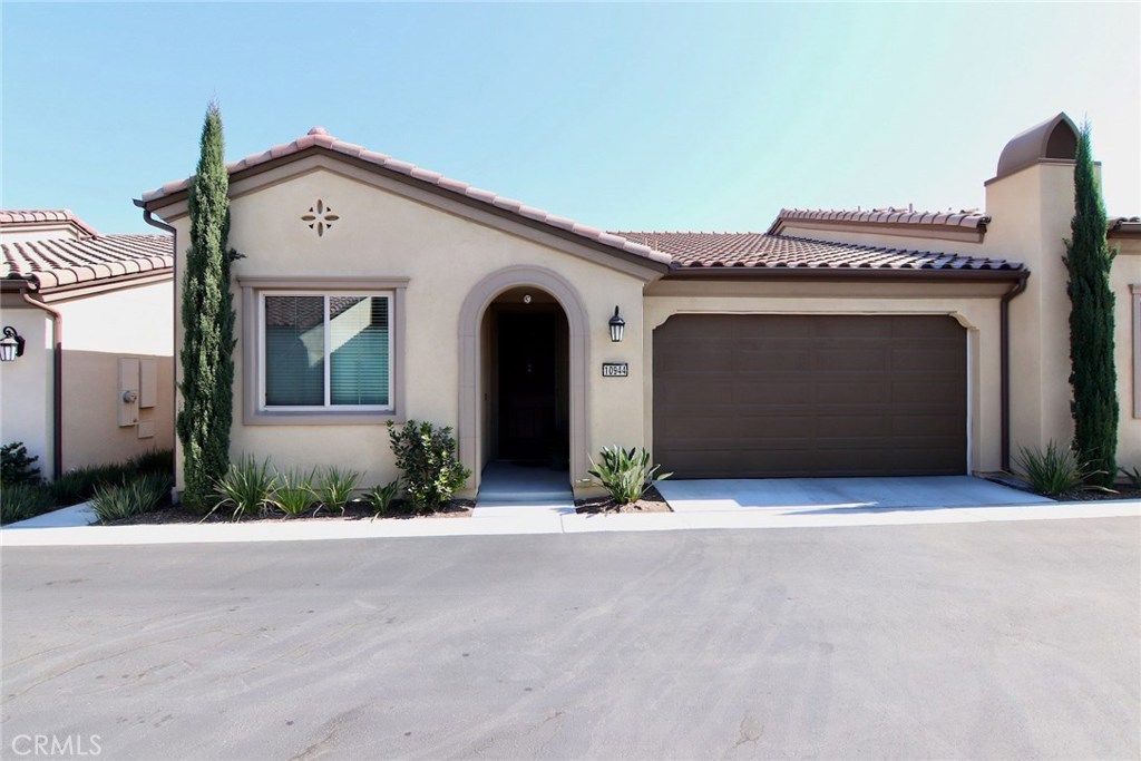 listing image 130725488077026991379