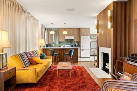 Photo of 13420 Wentworth Street, Arleta, CA 91331 (MLS # SR25008269)