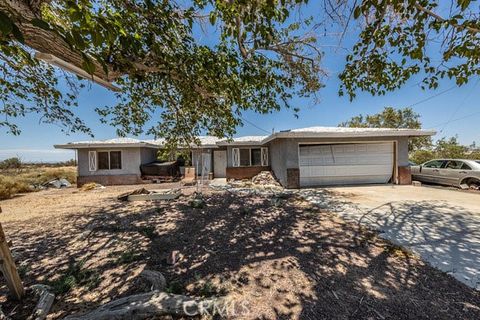 A home in Newberry Springs