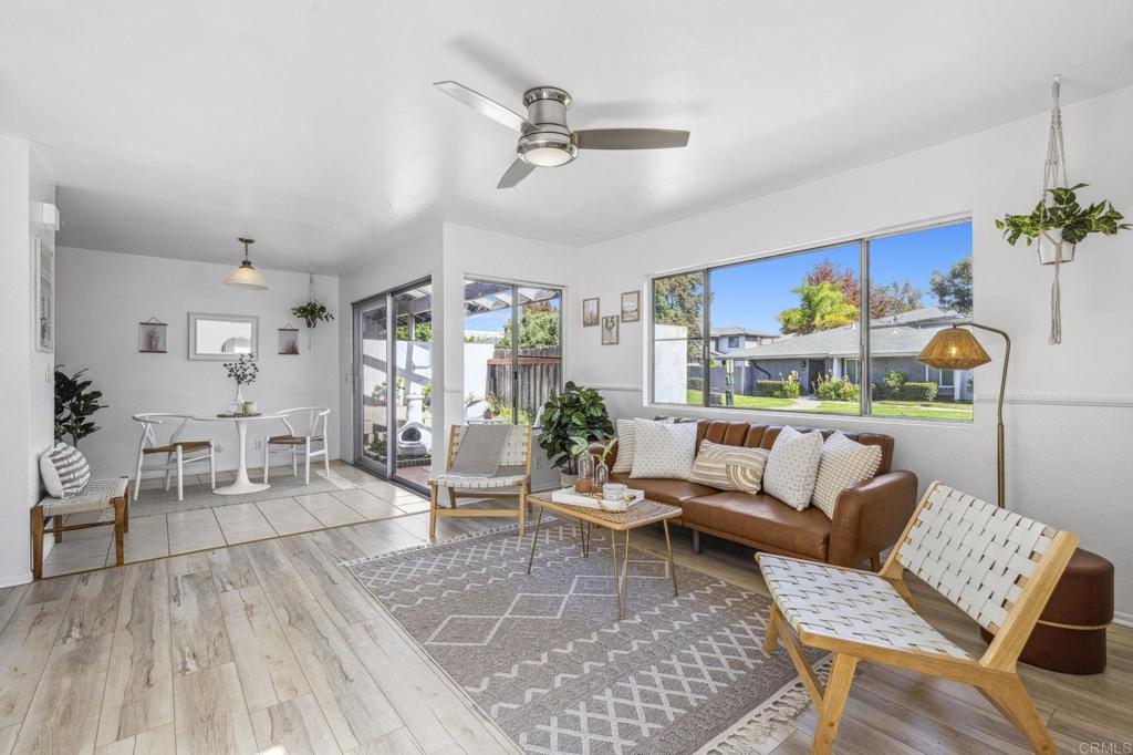 3431 Seabreeze Walk