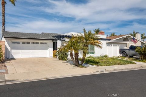 5831 gloucester Circle Westminster CA 92683