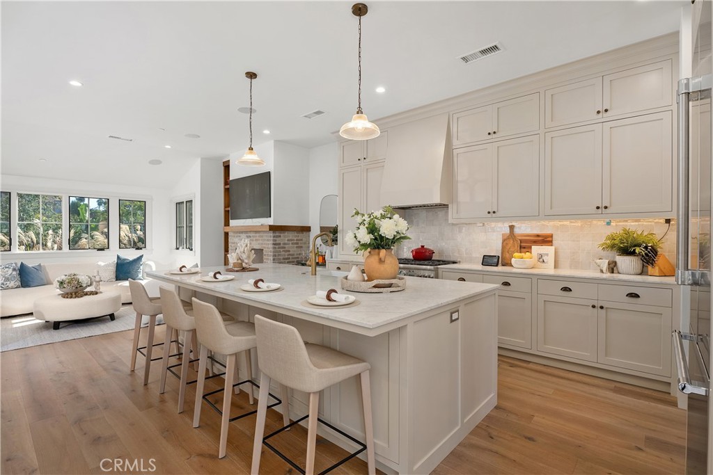 337 Holmwood Drive