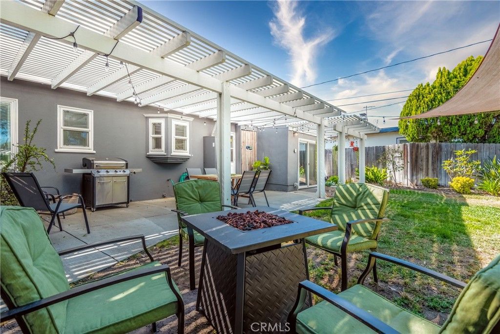 listing image 130724618226627761520