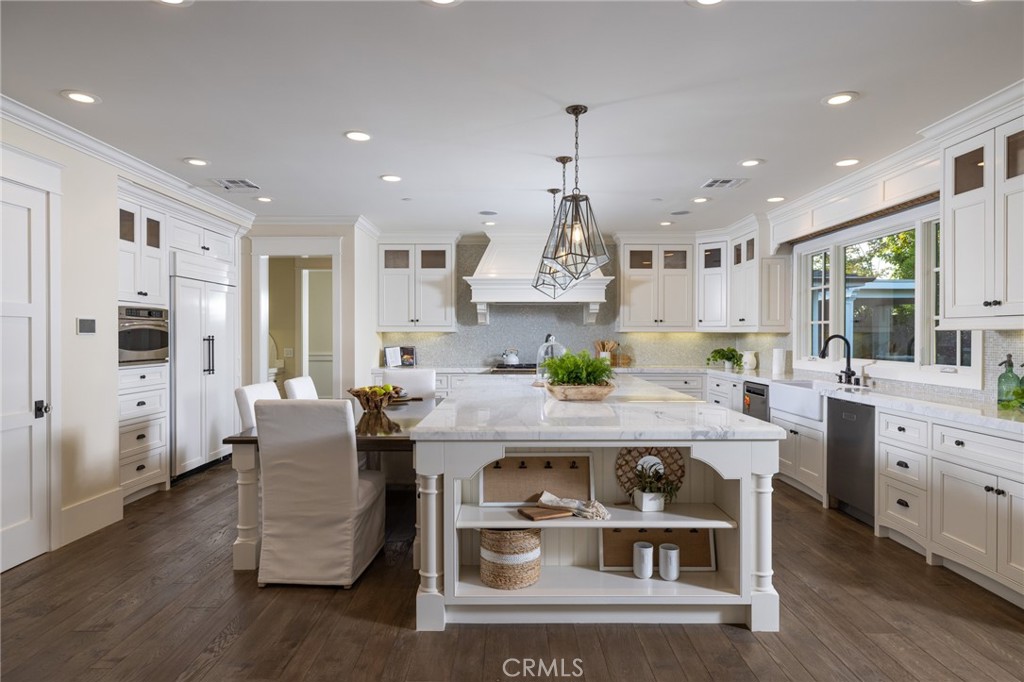 Irvine Terrace (IRVT) - Residential