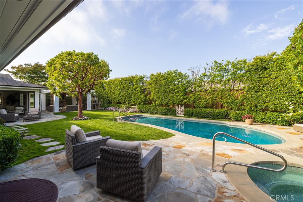 Irvine Terrace (IRVT) - Residential