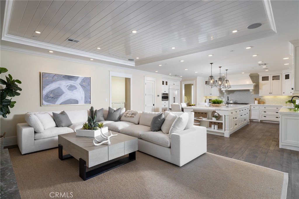 Irvine Terrace (IRVT) - Residential