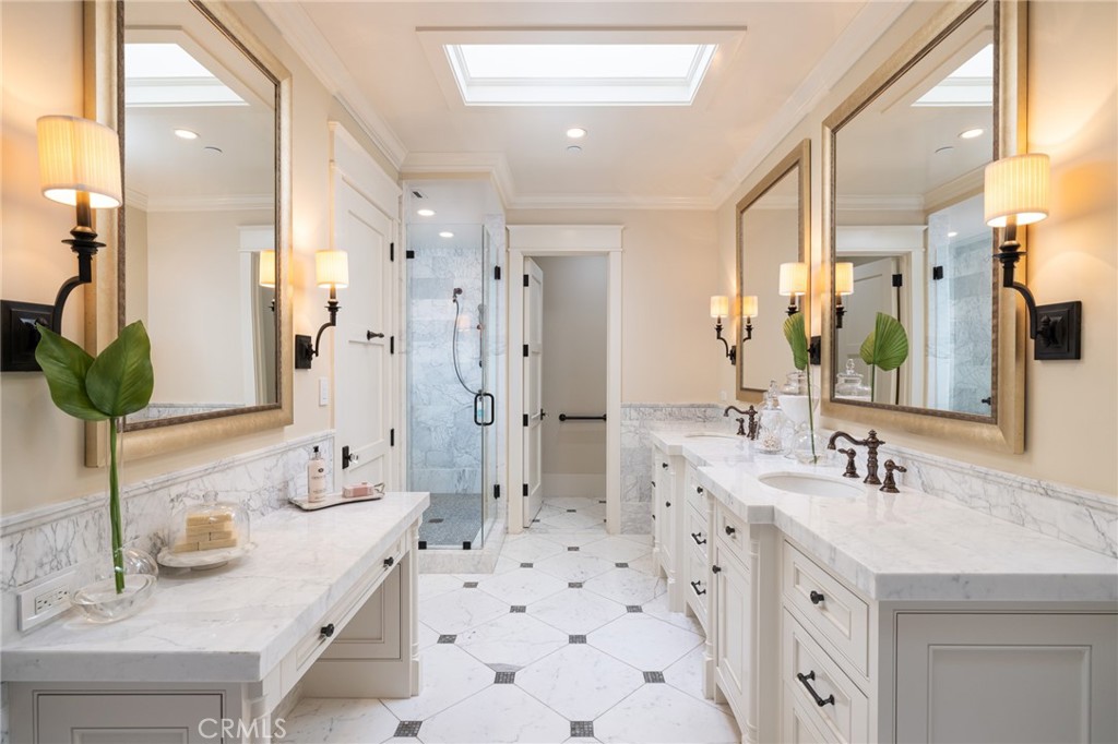 Irvine Terrace (IRVT) - Residential