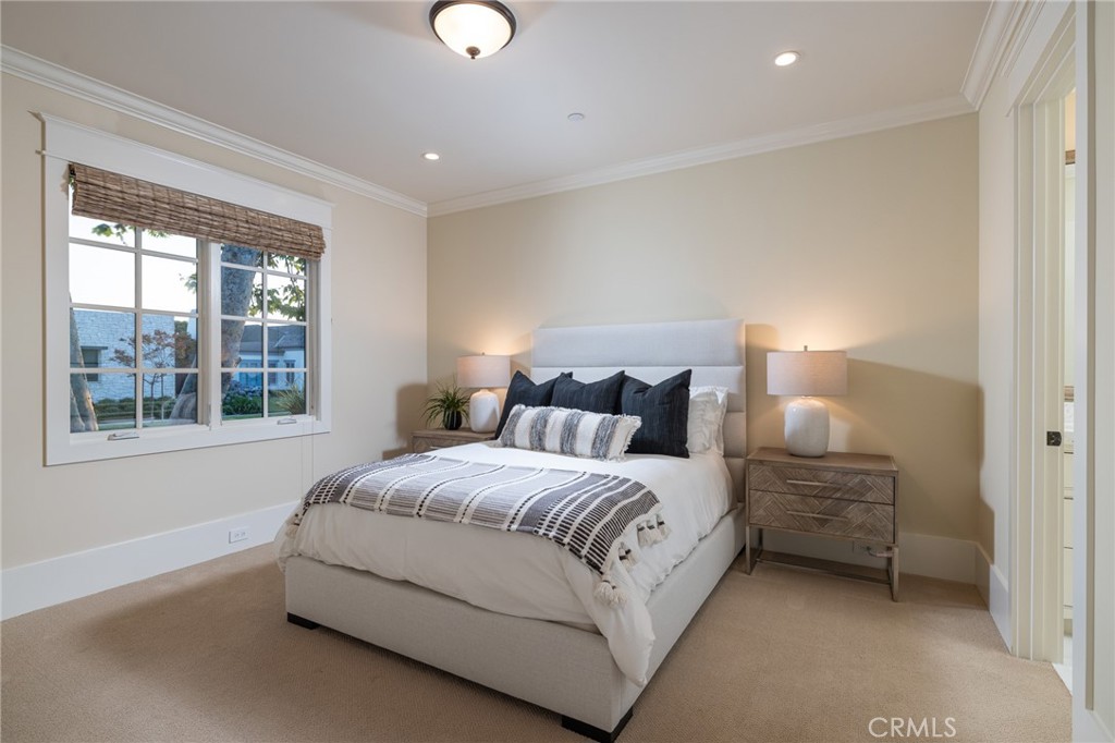 Irvine Terrace (IRVT) - Residential