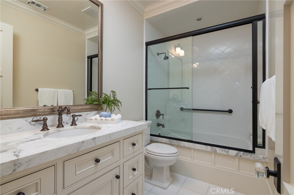 Irvine Terrace (IRVT) - Residential