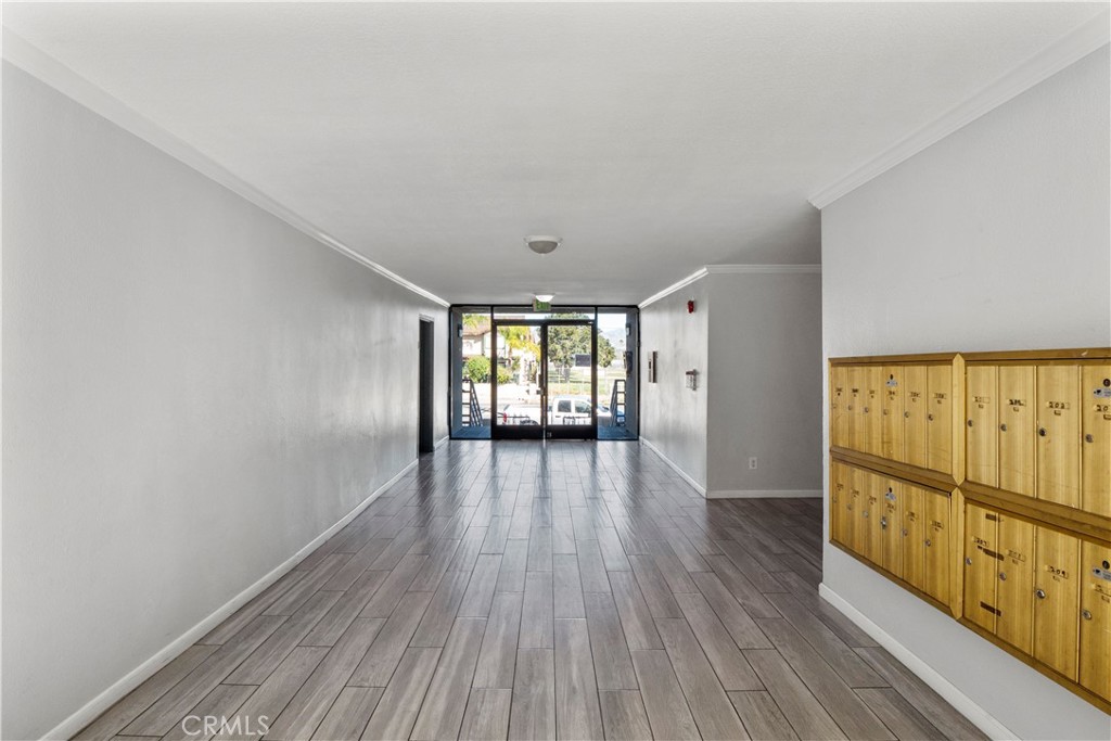 10901 Laurel Canyon Boulevard 108