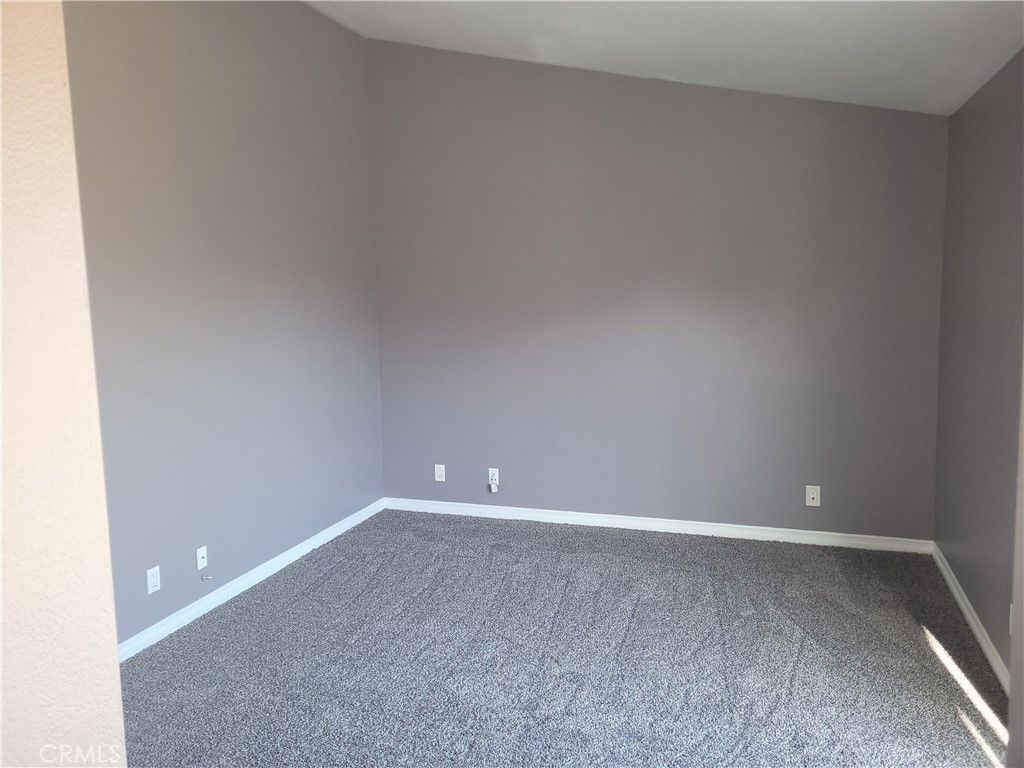 listing image 130729453123074158662