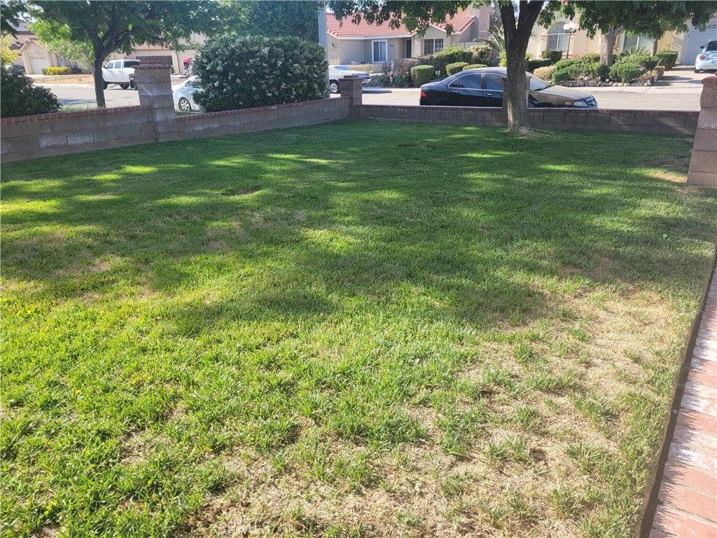 listing image 130724175334609433087