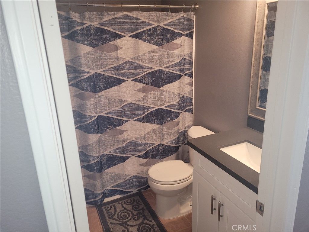 listing image 130720157155675469549