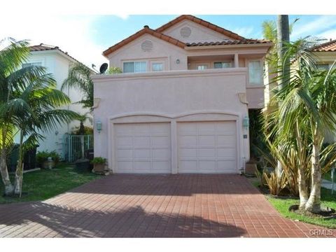 Photo of 51 Saint John, Dana Point, CA 92629 (MLS # OC24240322) Photo of 51 Saint John, Dana Point, CA 92629 (MLS # OC24240322)