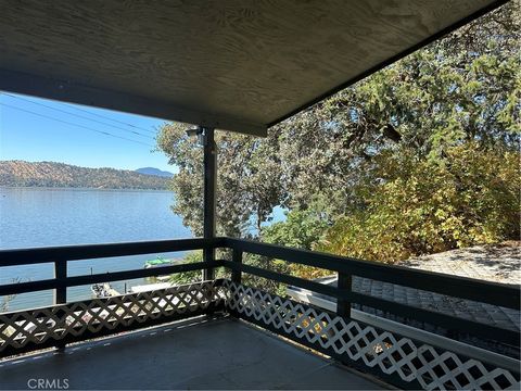 A home in Clearlake Oaks