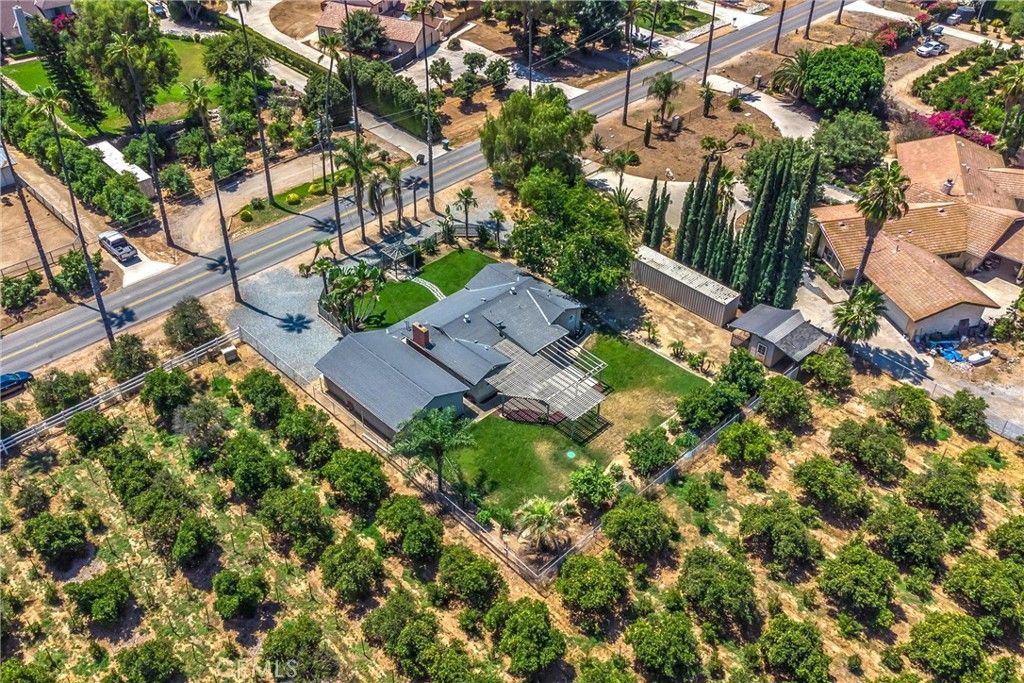 listing image 130728388732556368583