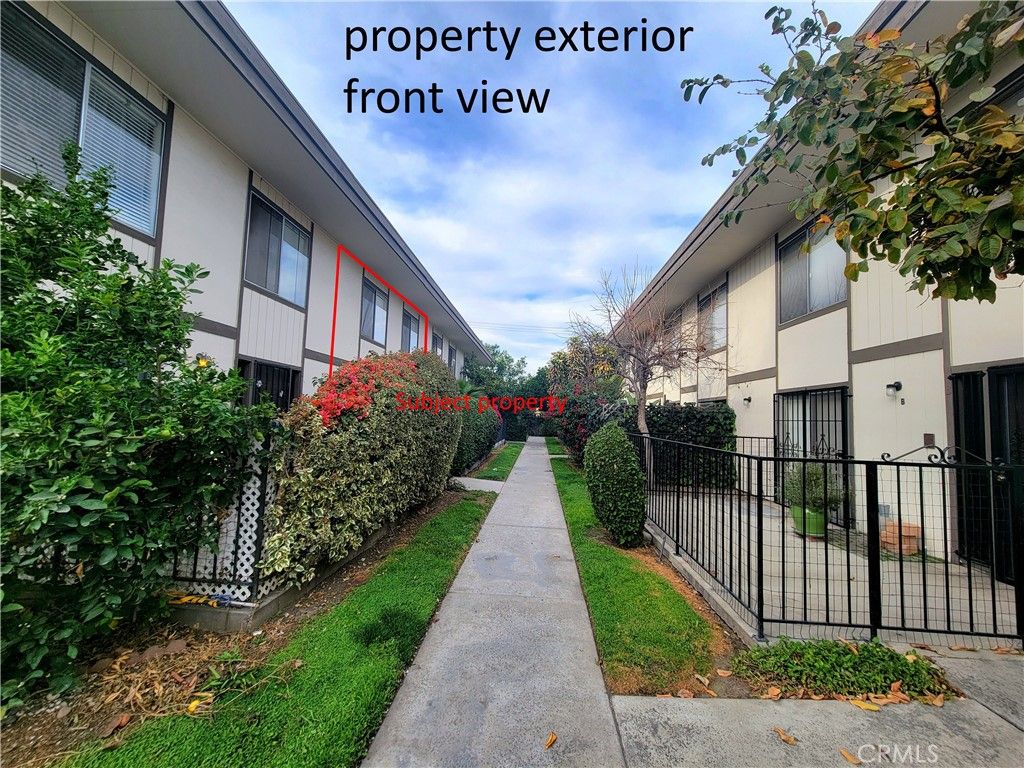 listing image 0