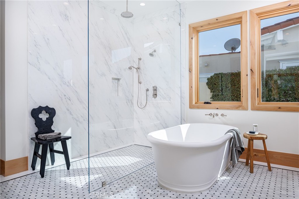 Irvine Terrace (IRVT) - Residential