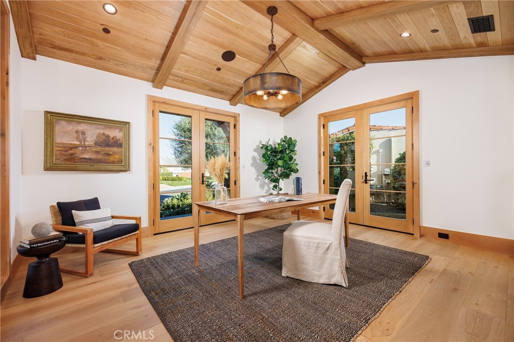 Irvine Terrace (IRVT) - Residential