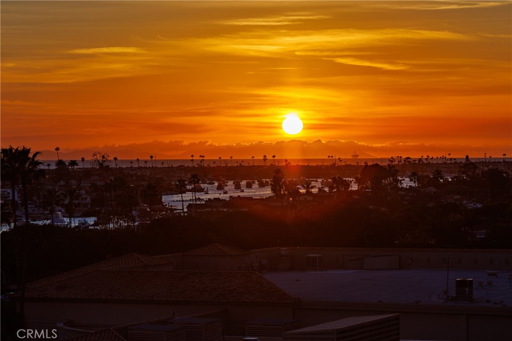 Irvine Terrace (IRVT) - Residential